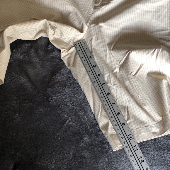 Women’s size 12 dockers ideal fit striped shorts - Picture 8 of 11